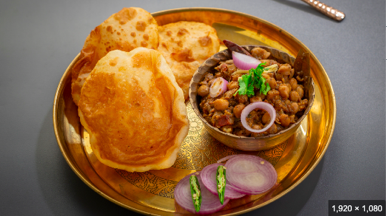 Paneerwale Pindi Choley Bhature(Saturday and Sunday)